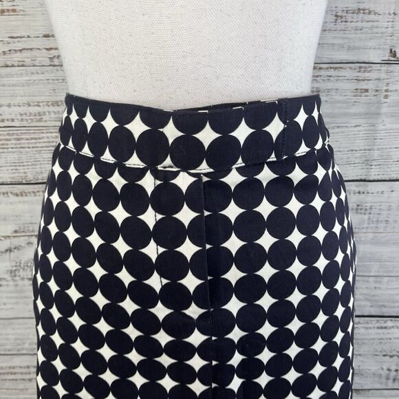 Larry Levine Skirt size 16 Navy Blue Polka Dots Above Knee A Line Pockets Casual - Picture 3 of 8